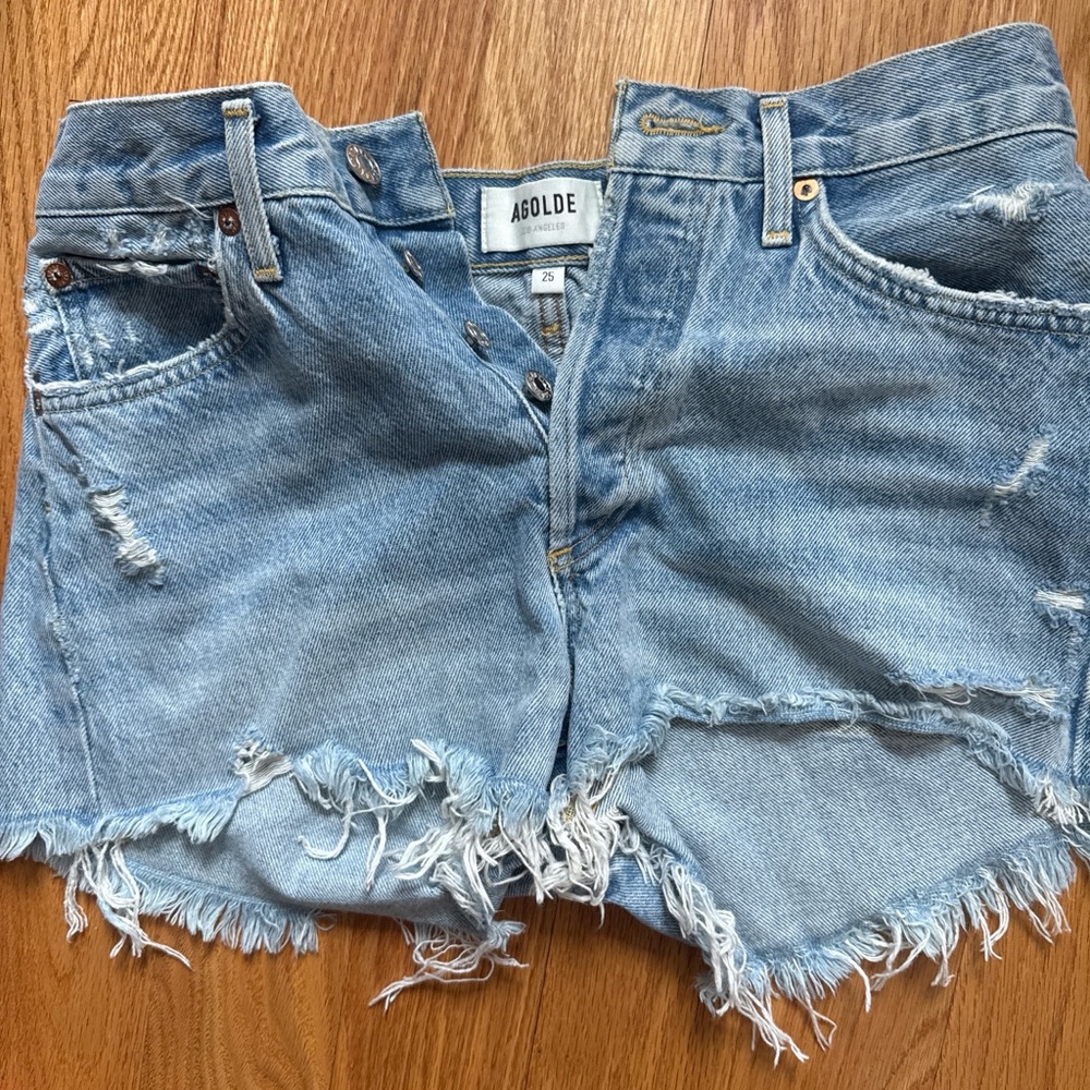 Agolde Size 25 Denim shorts very great condition